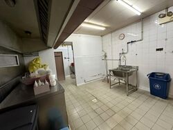 Four Chain Hotel (D14), Retail #637755601